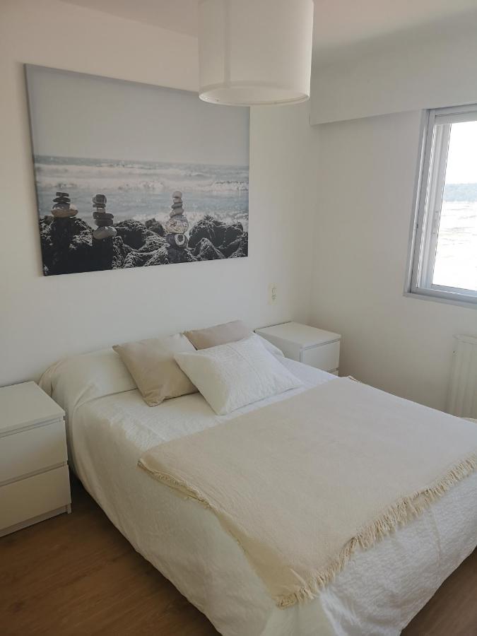 Precioso Apartamento En Primera Linea De Playa Вильягарсия-де-Ароса Экстерьер фото